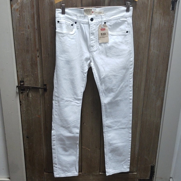 Levi's Other - NWOT! Levi's 510 white skinny stretch jeans